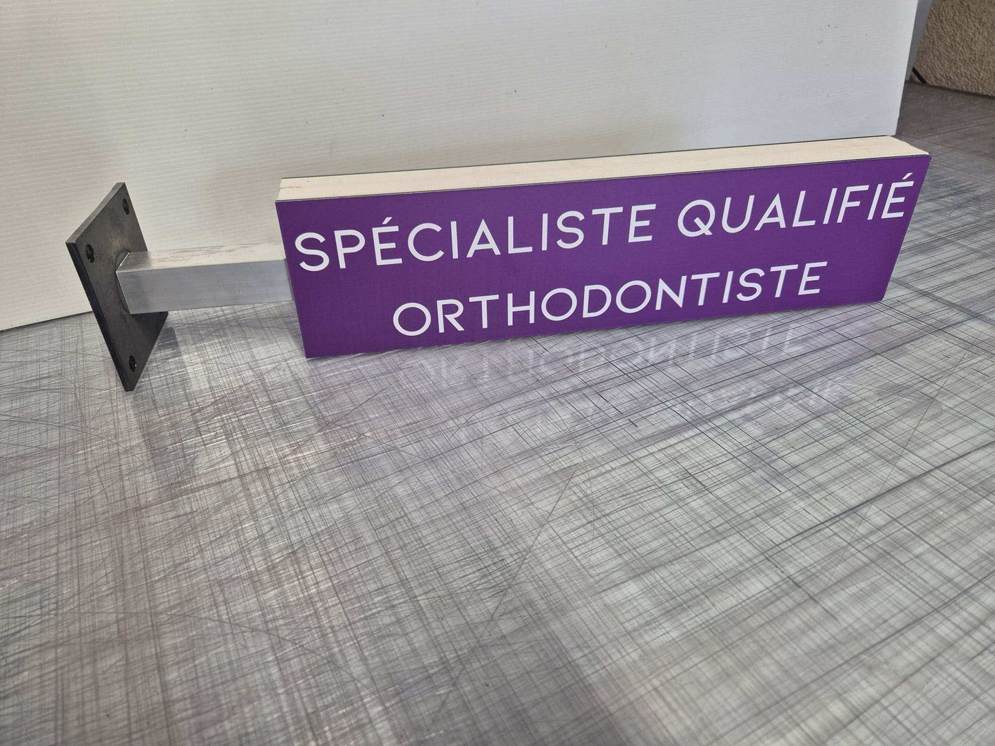 Petit Budget : Enseigne Drapeau Double Face Orthodontiste - DENTAL SIGN