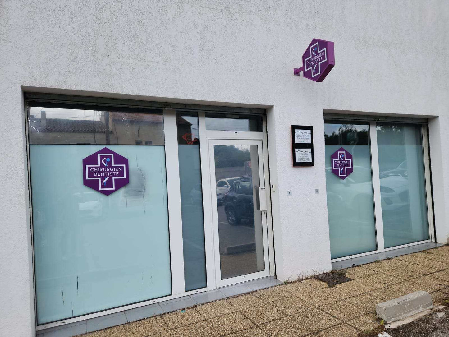 Adhésifs Chirurgiens-Dentistes